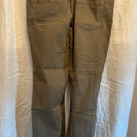 Bandalino Amy pants in tan. Size 16. - Picture 2 of 4